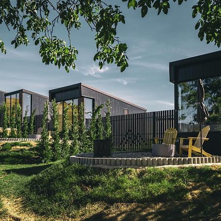 Moon Valley Comarnic Exterior photo